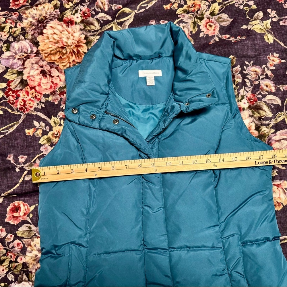 Charter Club Women's Teal Puffer Vest - Picture 5 of 10
